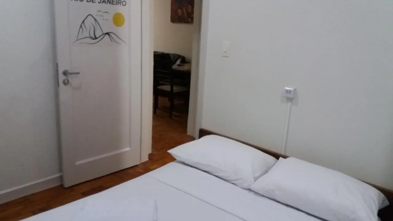 Hostel Paradise São Paulo 0*,